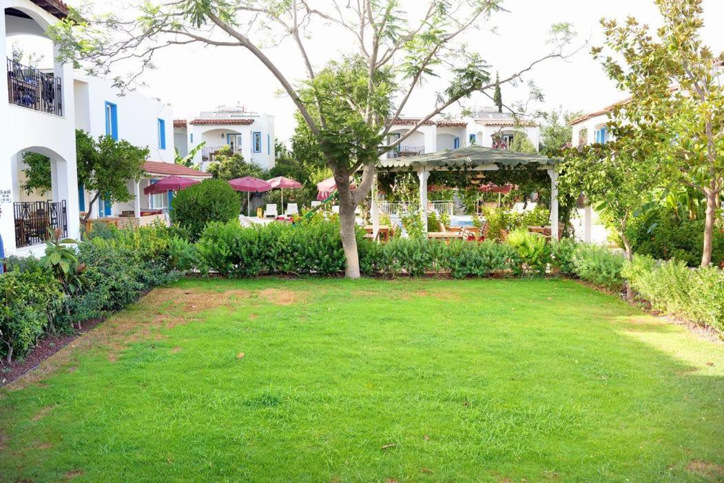 Villa Nergis Bitez Exterior foto